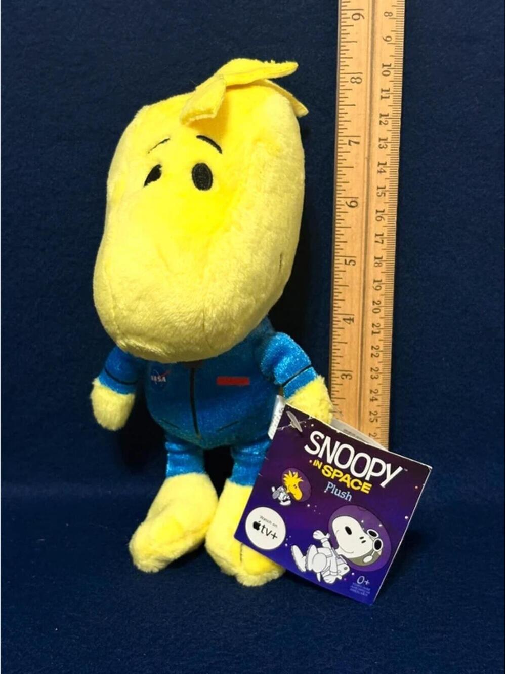 Maceys Parade 2022 Peanuts in Space Suit Plush WoodstockToy Snoopy